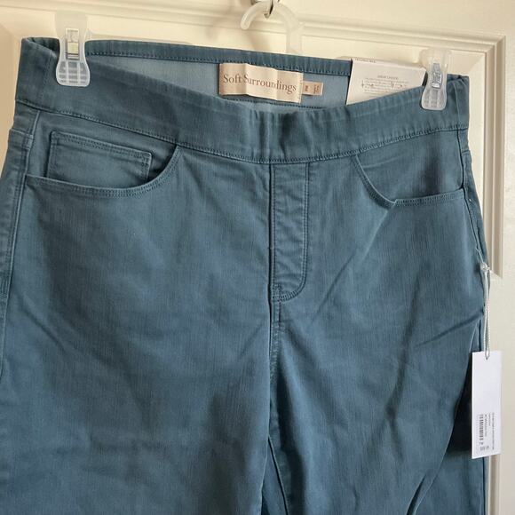 Soft Surroundings Ultimate Denim Pull On Relaxed Straight Jeans - MP - NEW - Picture 2 of 7